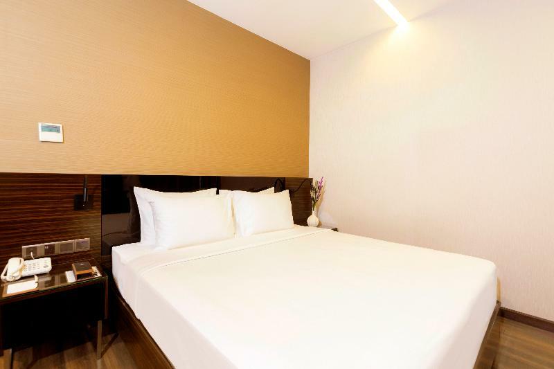 Hotel Queen Ann Ho Chi Minh City
